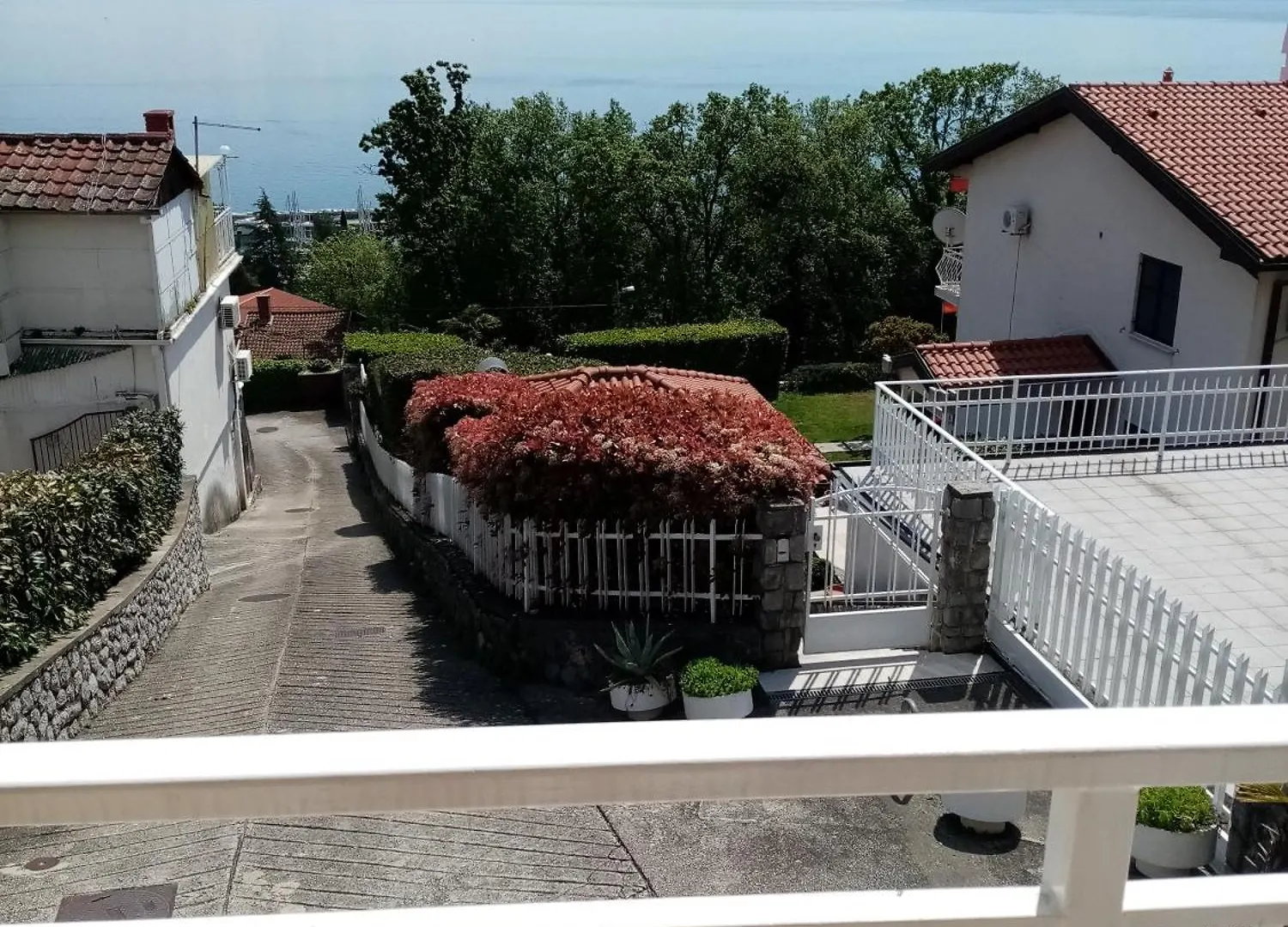 Laures Apartment Icici